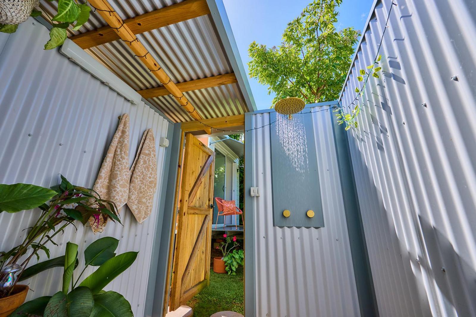 On The Wallaby Eco Lodge Yungaburra Extérieur photo